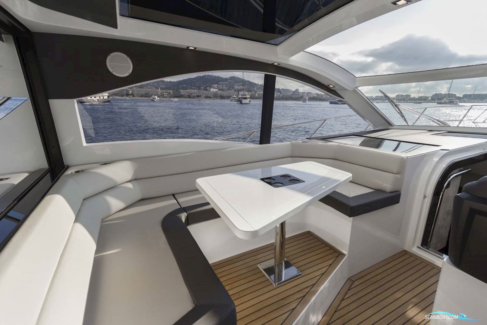 Galeon 485 Hts