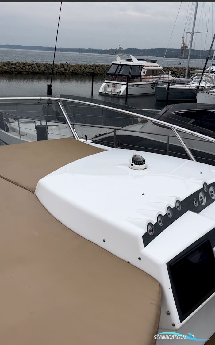 Galeon 530 Fly