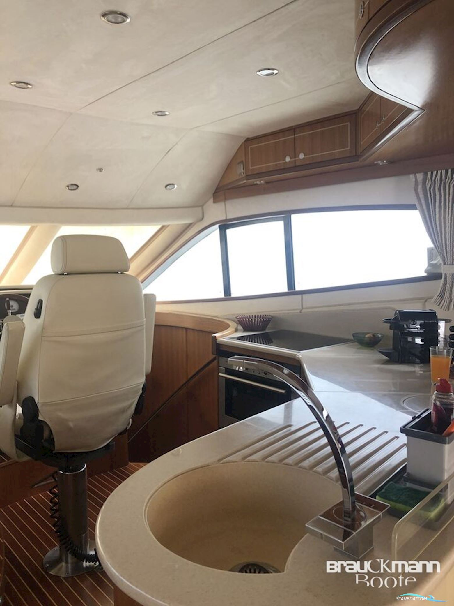 Galeon 530 Fly