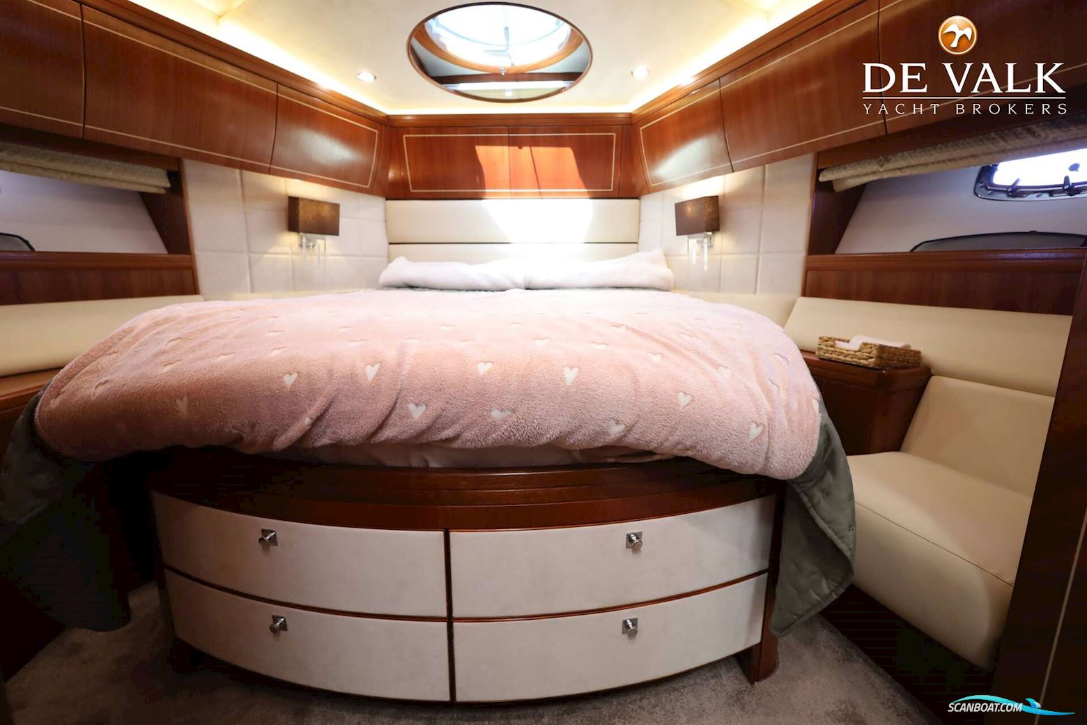 Galeon 530 Fly