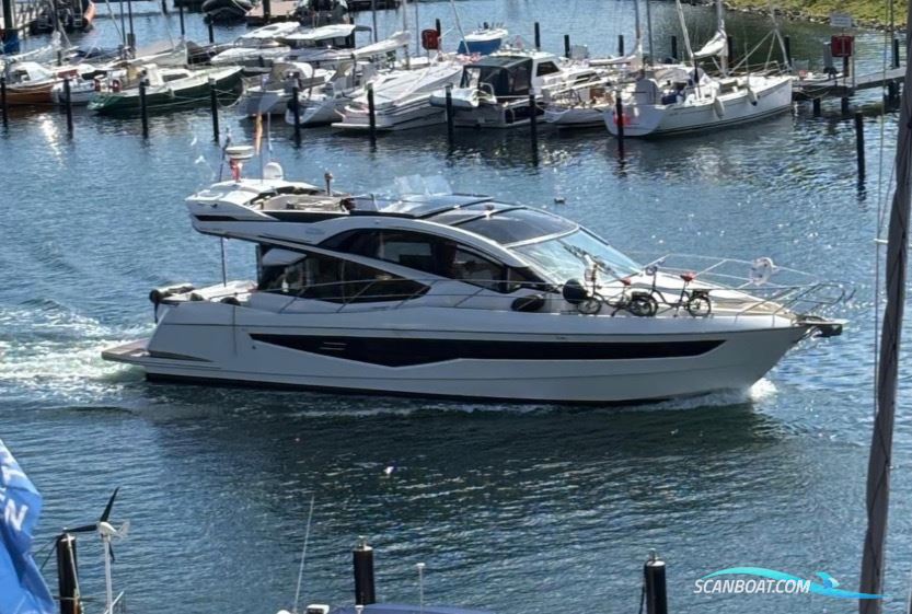 Galeon 560 Skydeck Motorboten 2016, met 2 x Volvo Penta D11-670 Evc motor, Denemarken