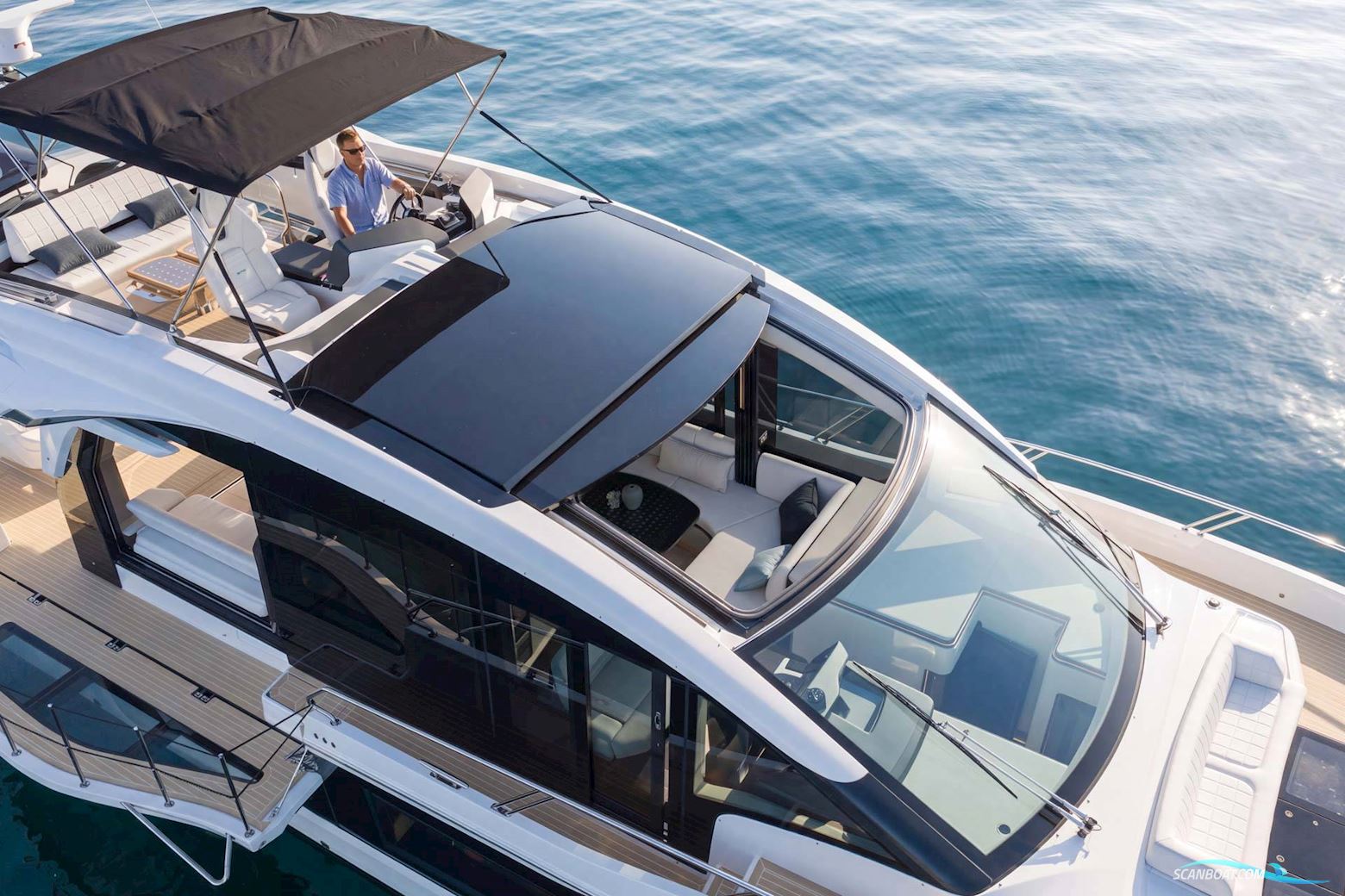 Galeon 570 Sky