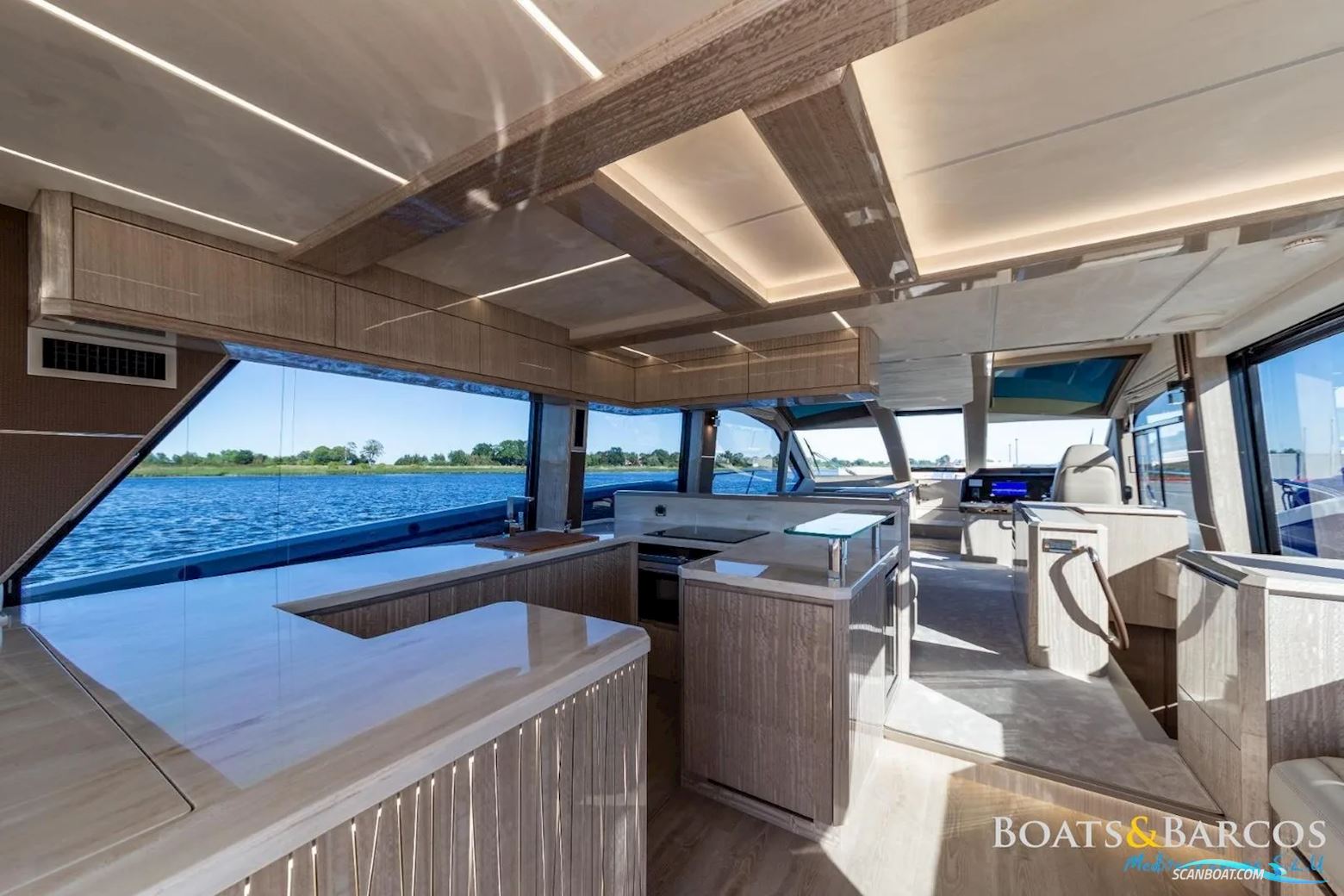 Galeon 640 Fly
