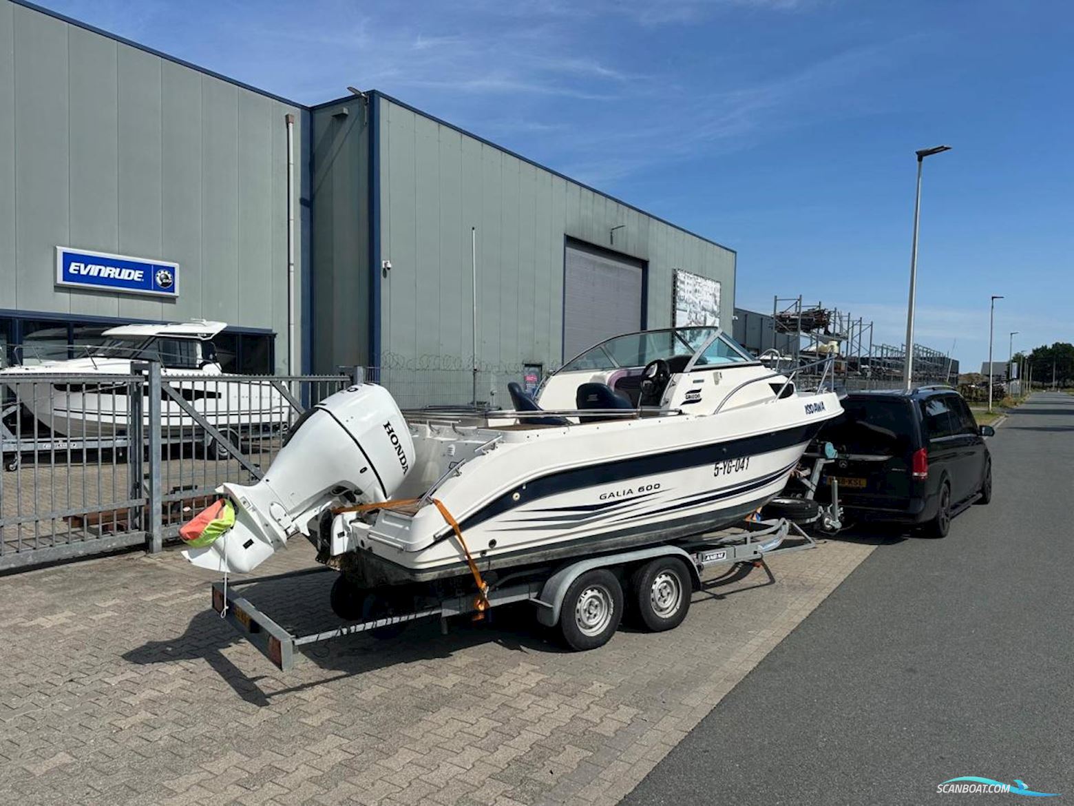 Galia Galeon 600