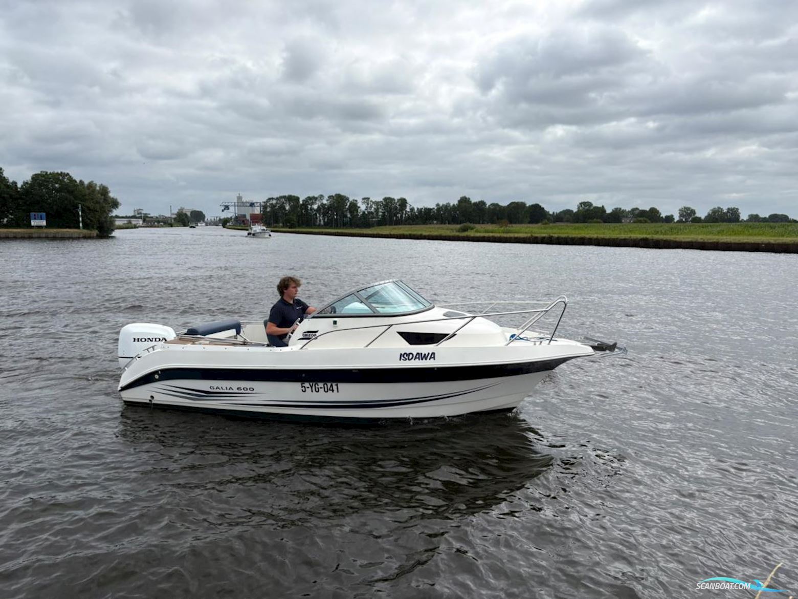 Galia Galeon 600