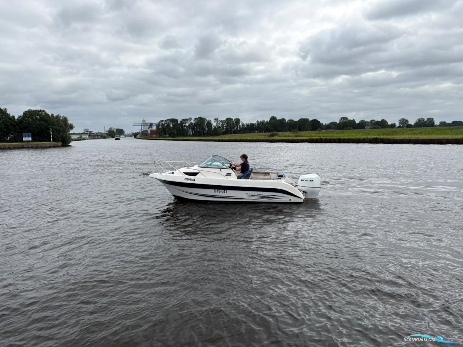 Galia Galeon 600
