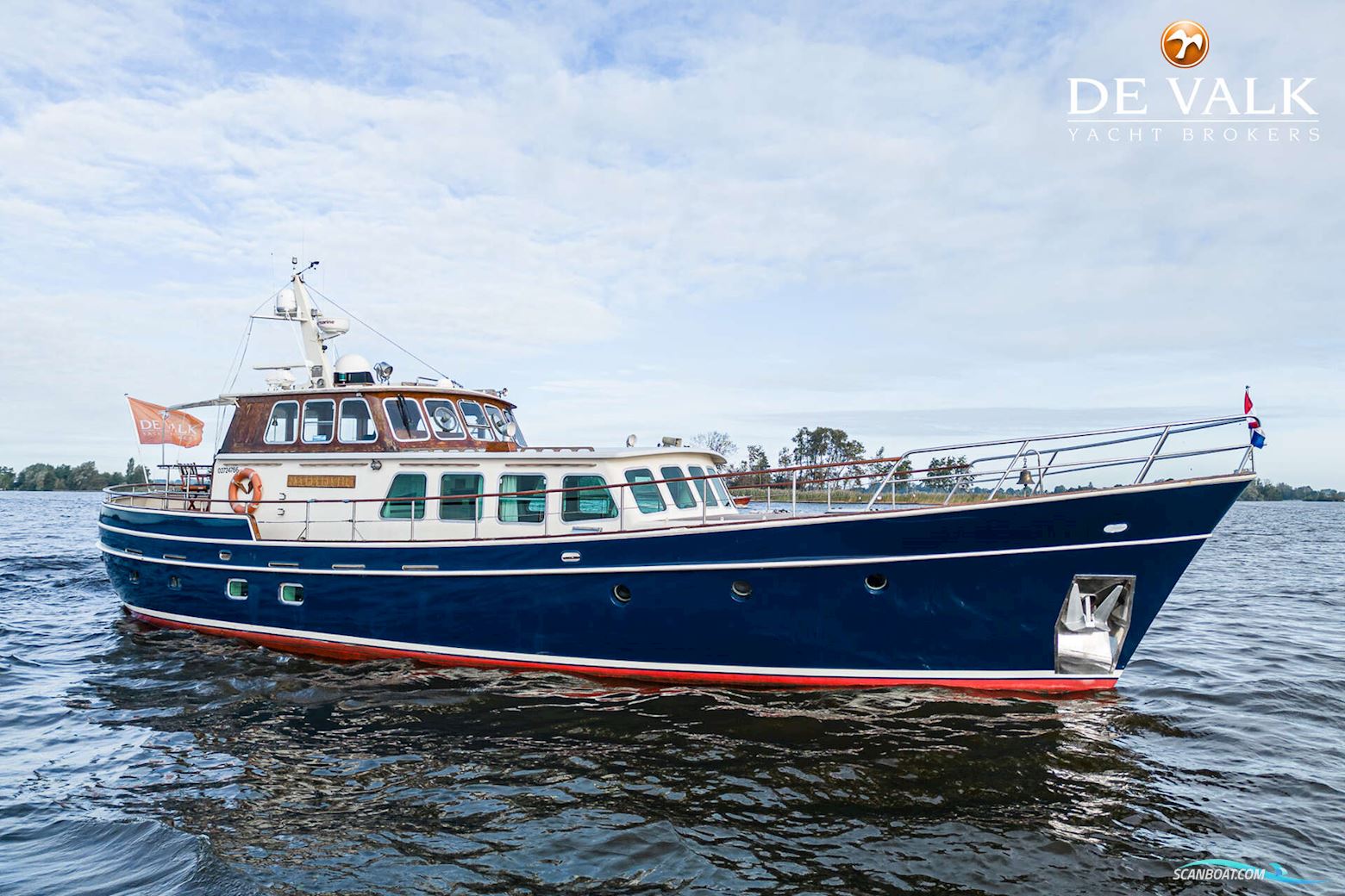 Gillissen Kotter 1800 Motorboten 1974, met Volvo Penta motor, The Netherlands