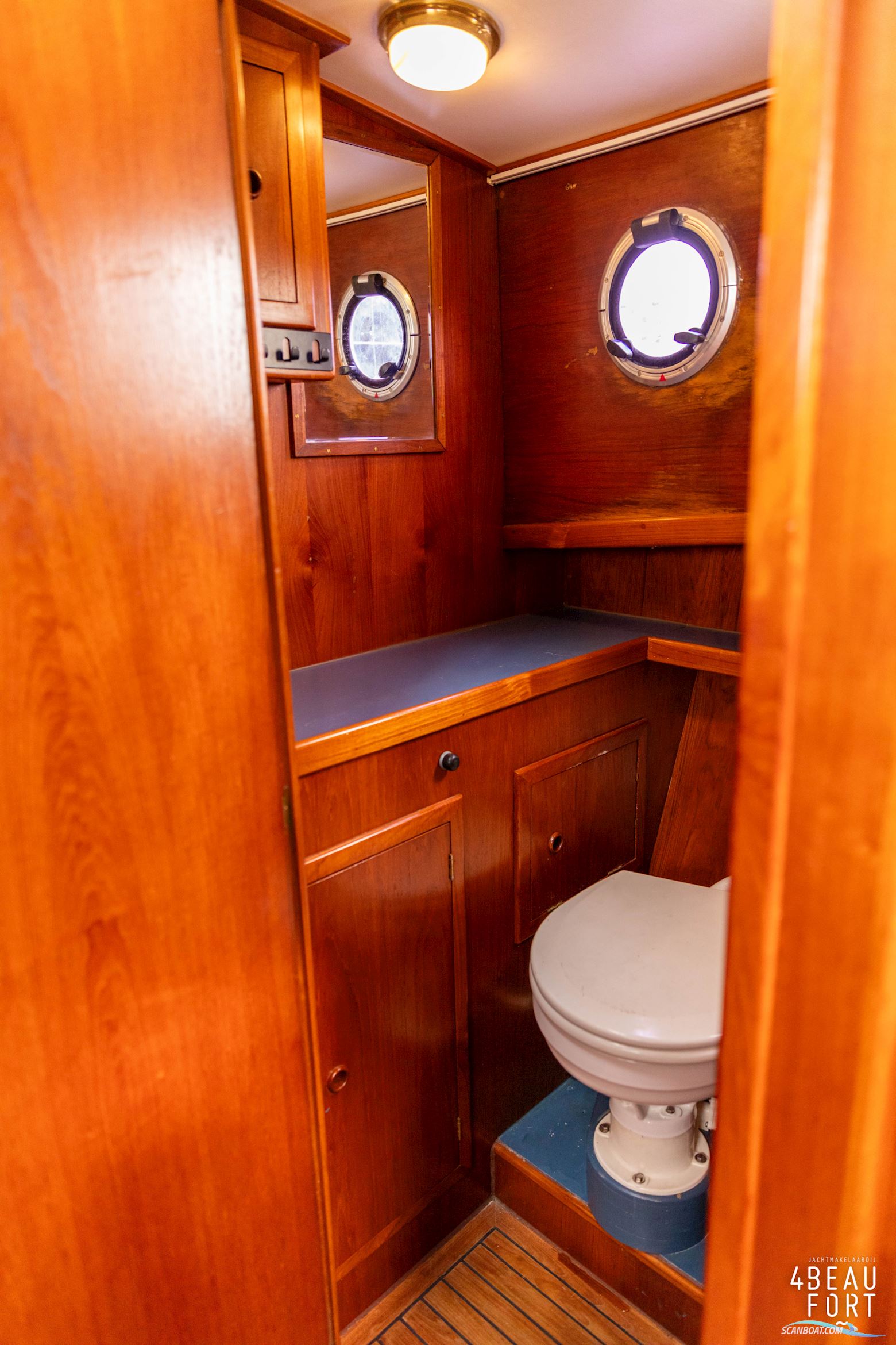 Gillissen Vlet 1080 OK-AK