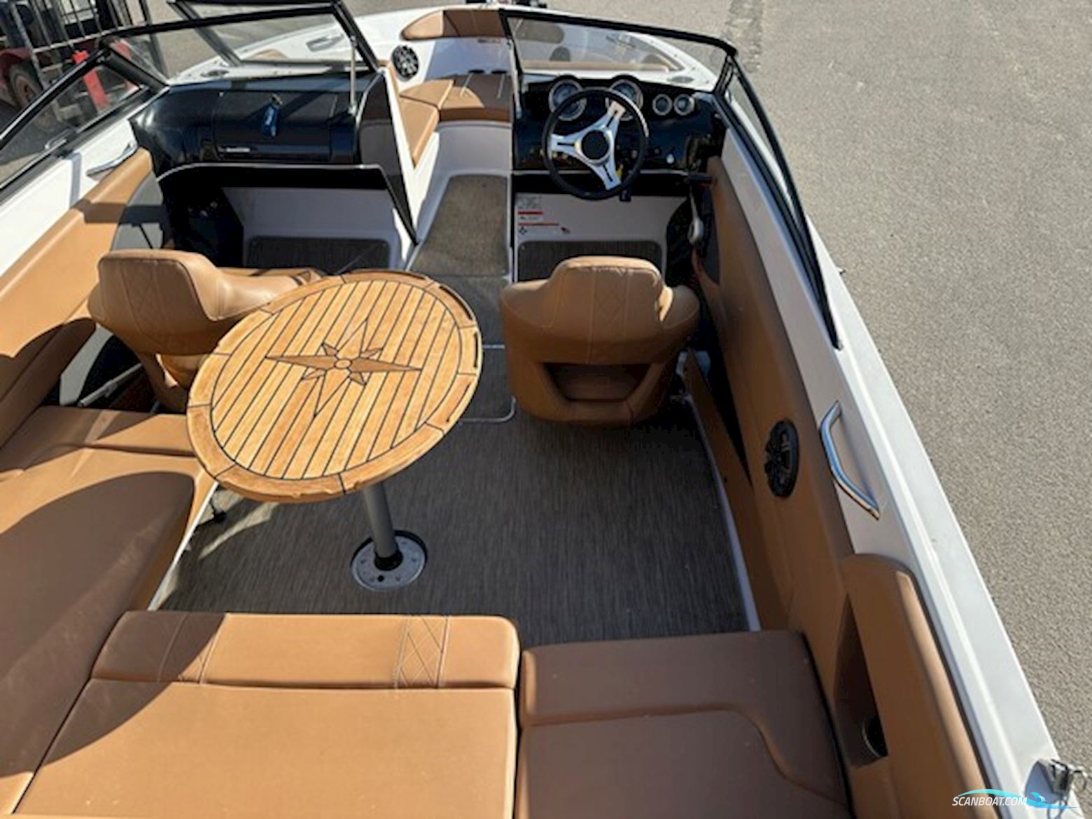 Glastron GT 200 – Med Yamaha 200 HK – Klar til Sommeren!