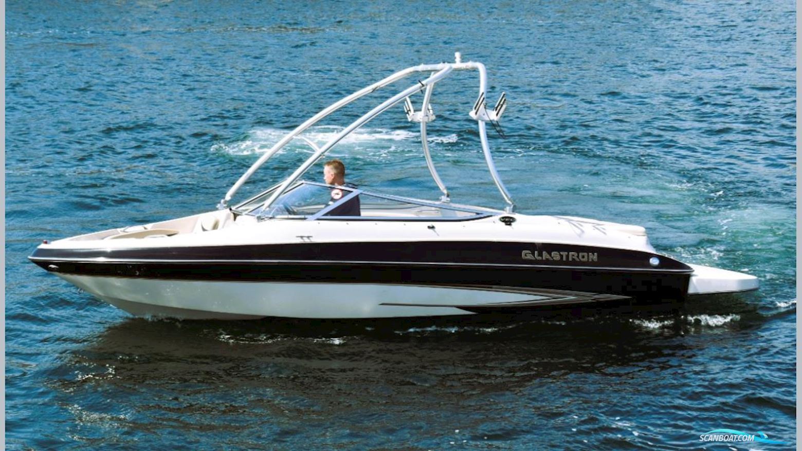 Glastron GX 205 Motorboten 2005, met Volvo Penta motor, Sweden