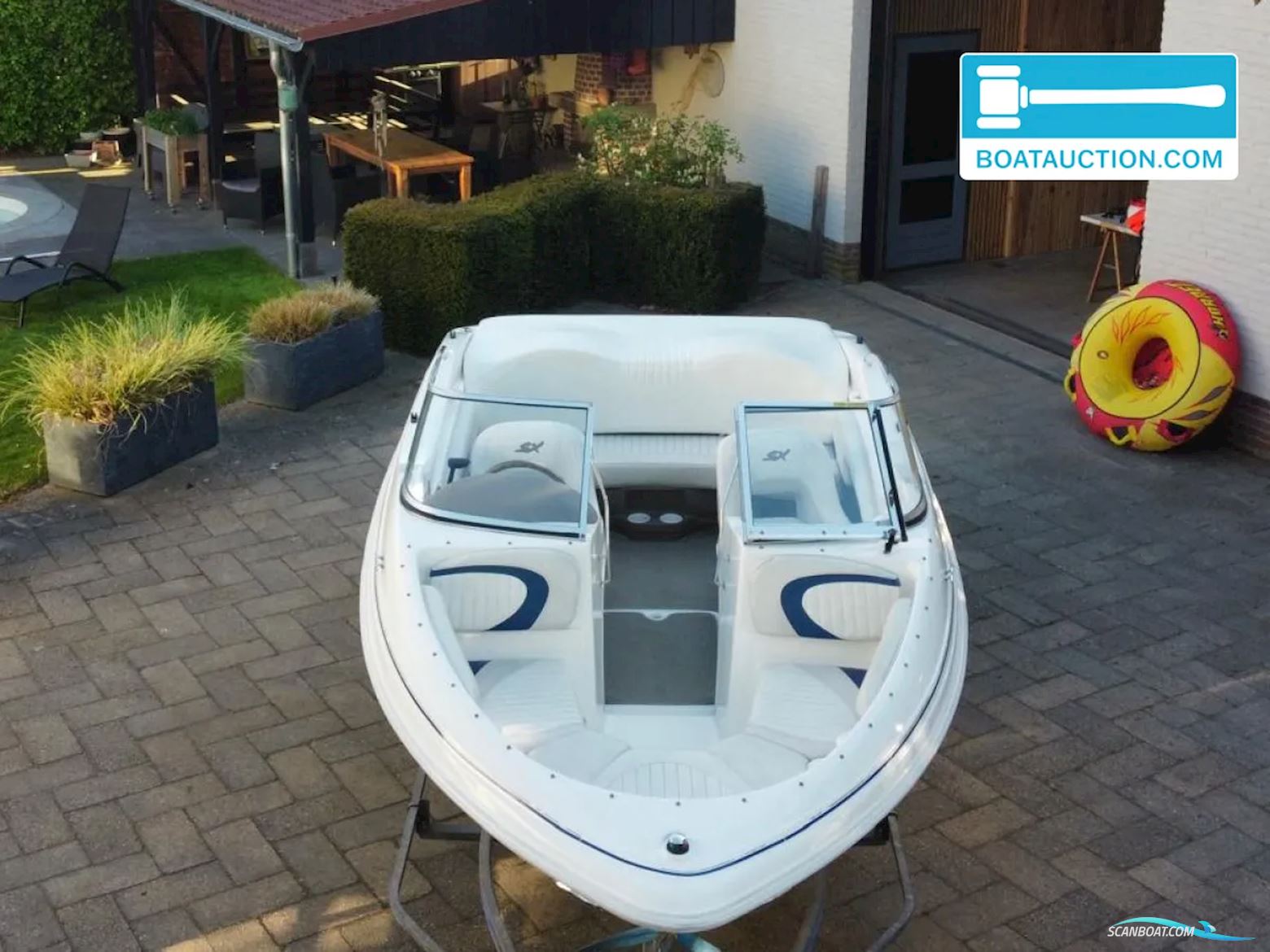 Glastron SX175