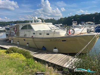 Goldstar 440 Motorboten 2008, met Iveco Diesel motor, Oostenrijk