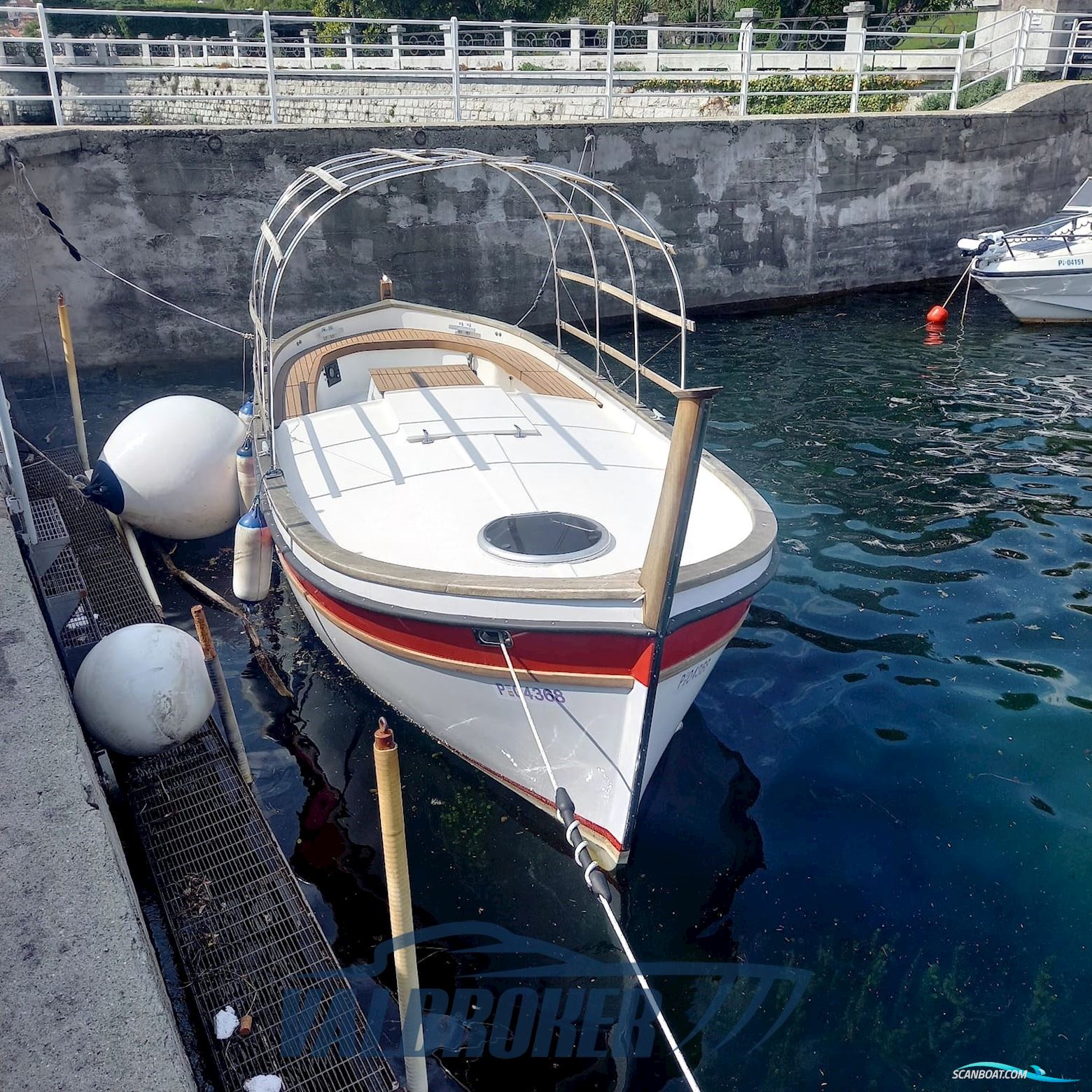 Gozzo Genovese Baciccia Motorboten 1979, met Volvo Penta MD 2030 B motor, Italië