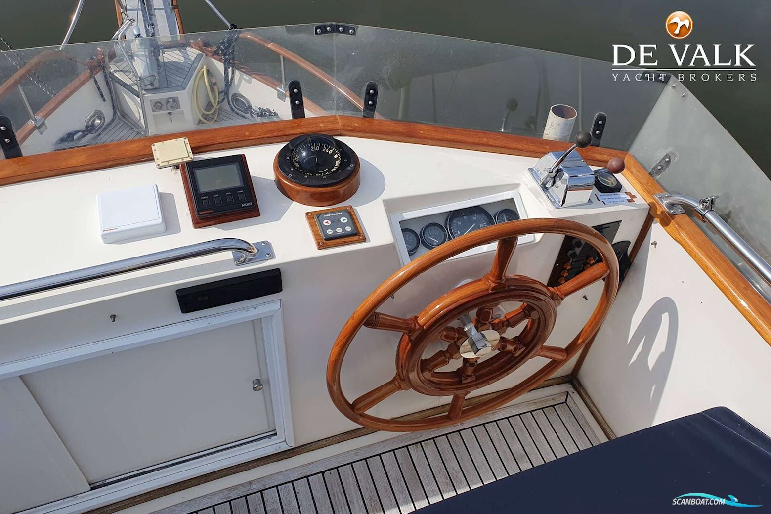 Grand Banks 32