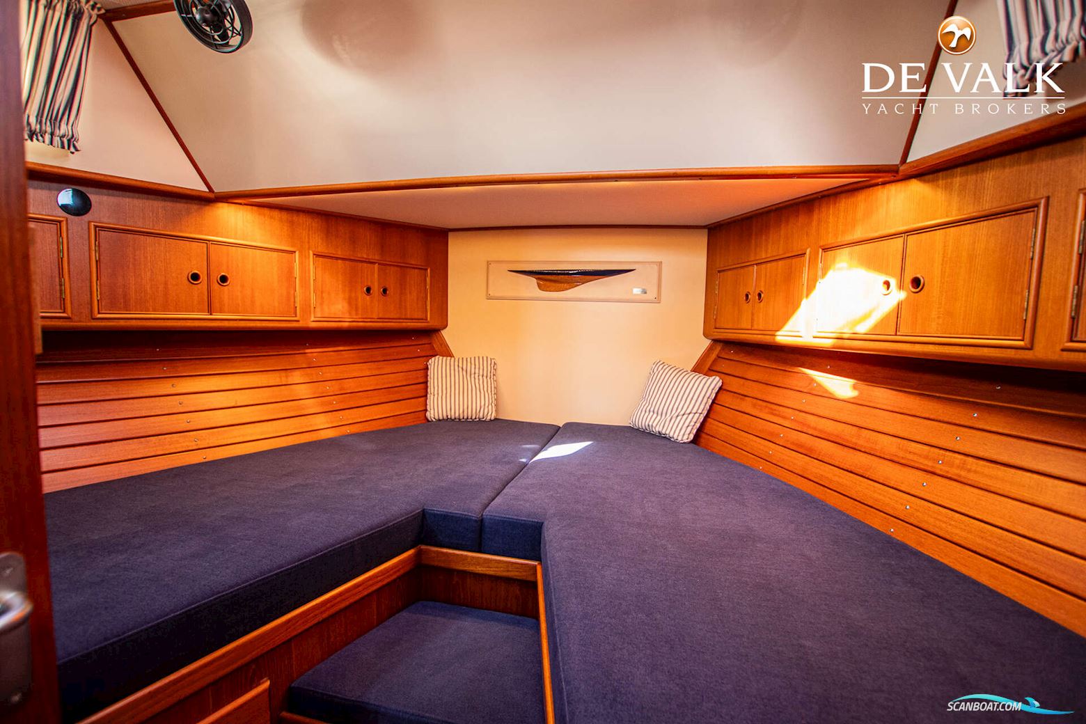 Grand Banks 38 Eastbay EX