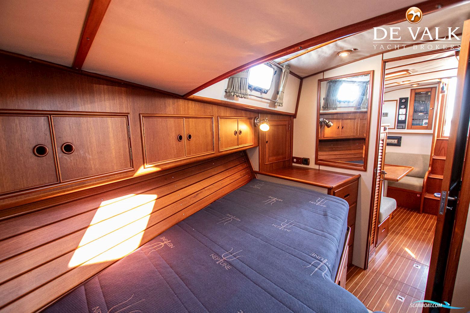 Grand Banks 38 Eastbay EX