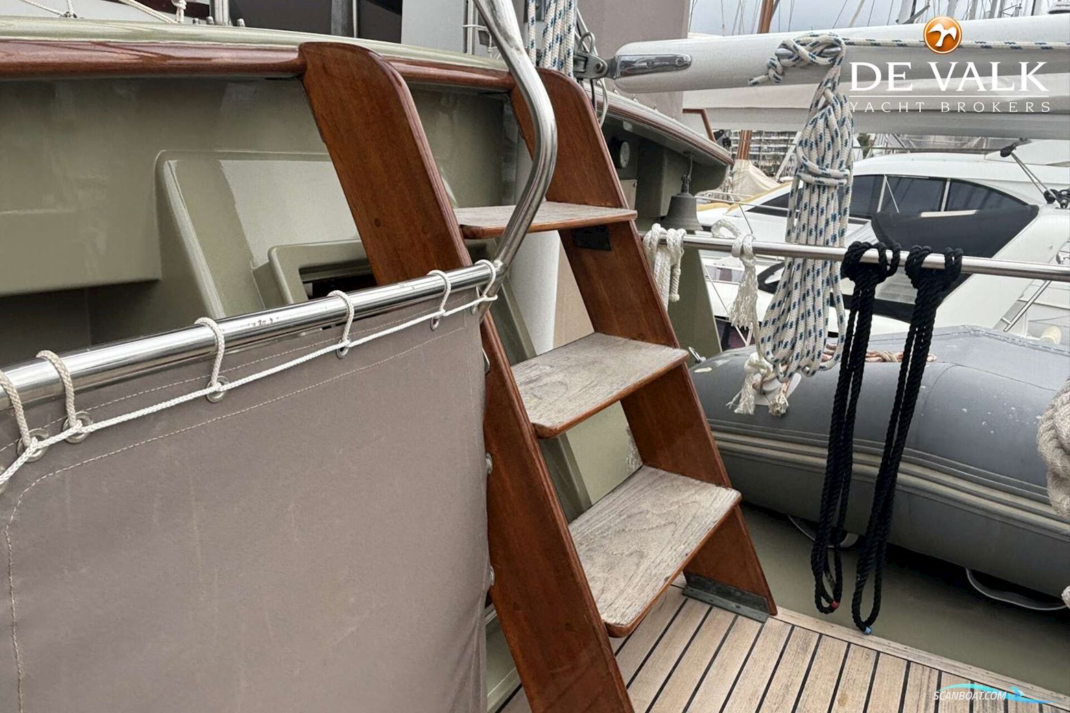 Grand Banks 42 Classic