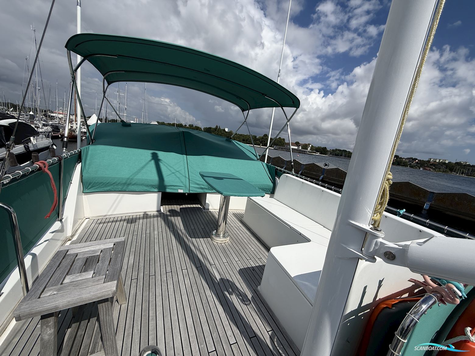 Grand Banks 42 Motoryacht