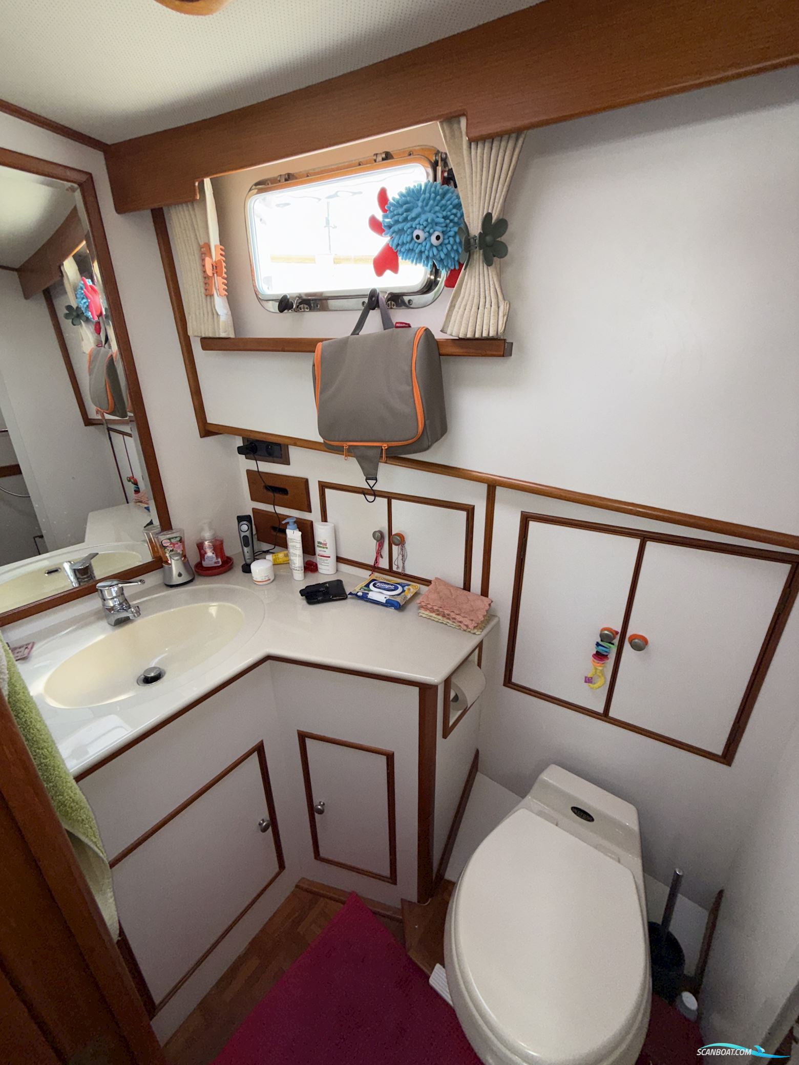 Grand Banks 42 Motoryacht