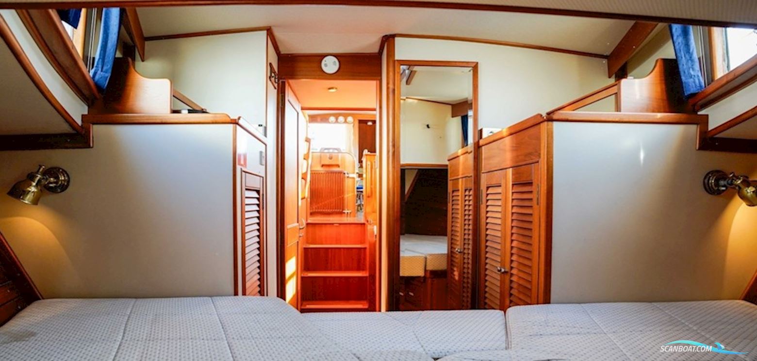 Grand Banks 42 Motoryacht