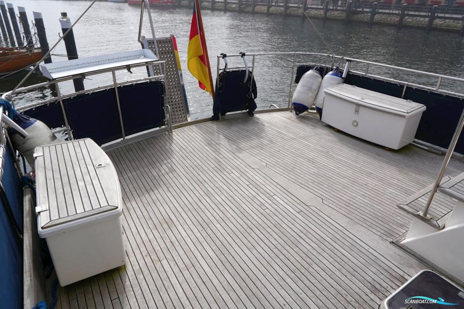 Grand Banks 46 Motor Yacht