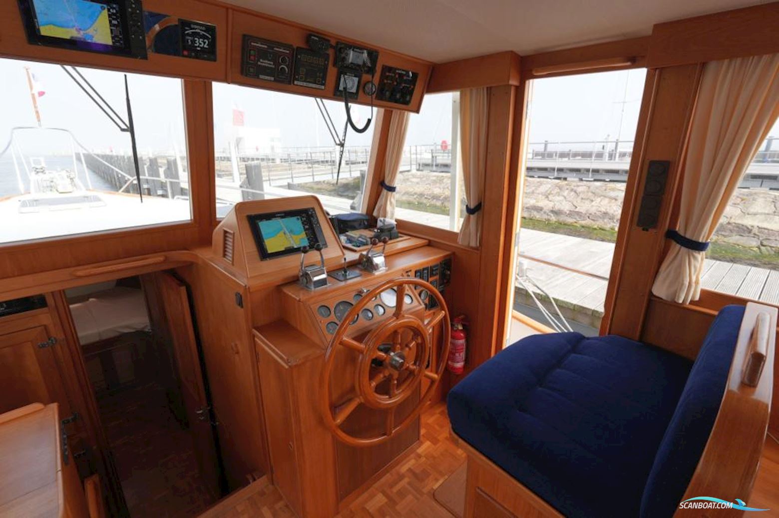 Grand Banks 46 Motor Yacht