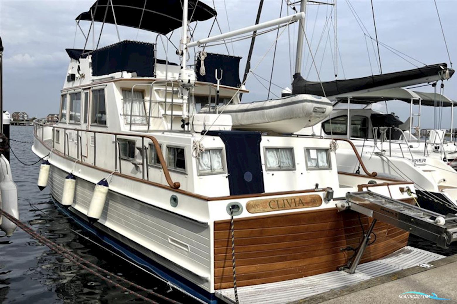 Grand Banks 46