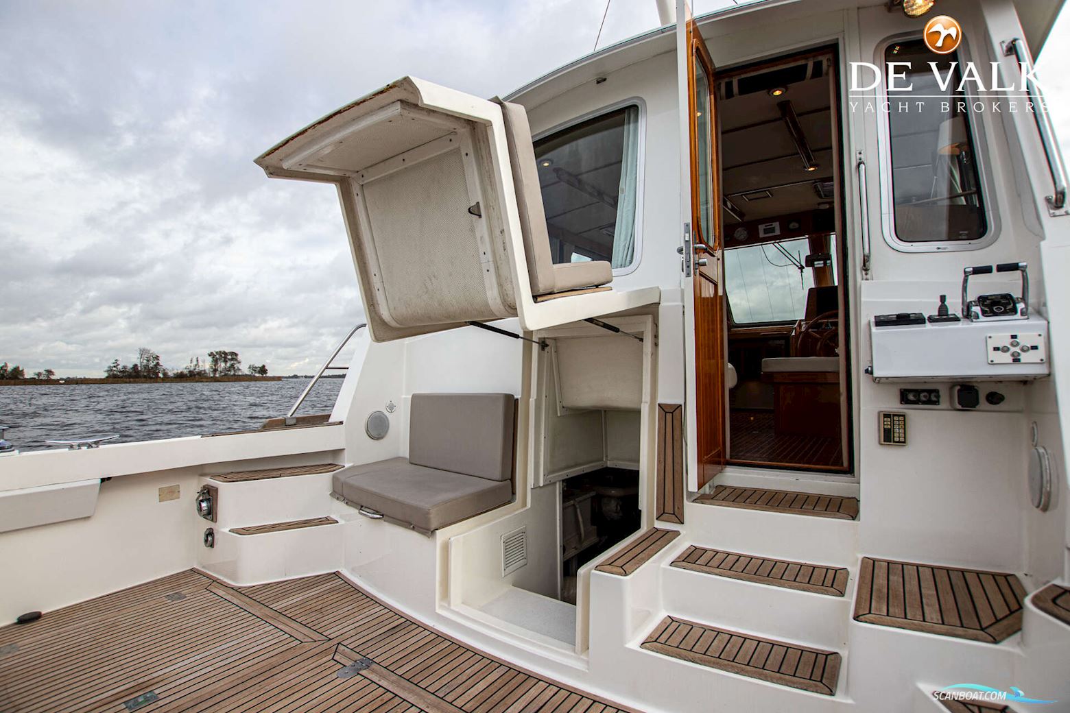 Grand Banks 49 Eastbay SX