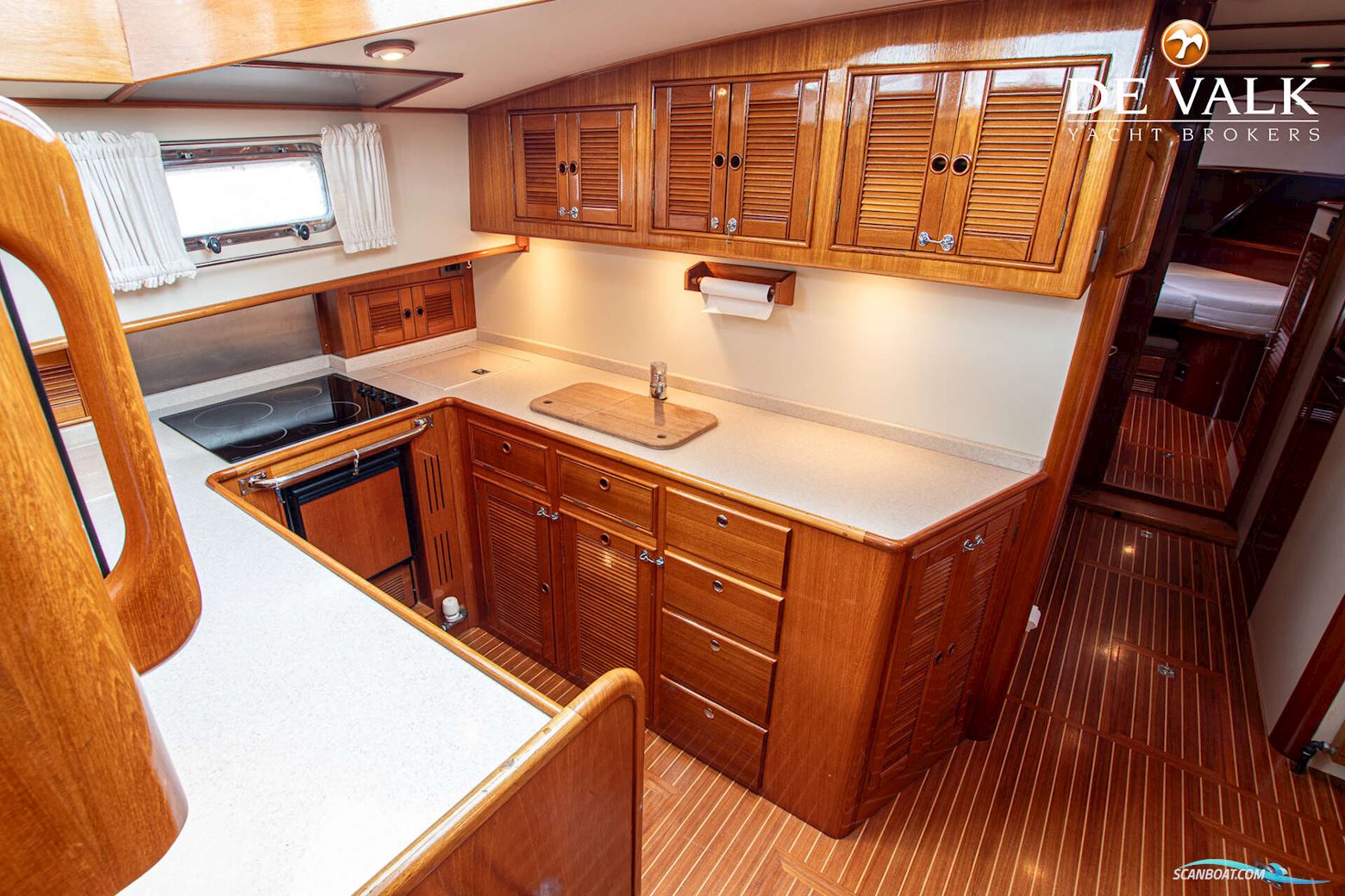 Grand Banks 49 Eastbay SX
