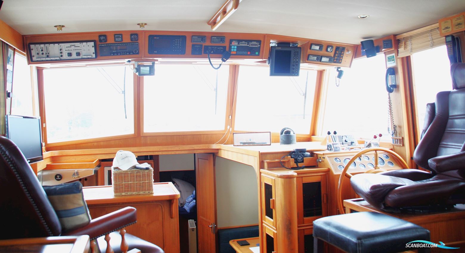 Grand Banks 49 Stabilizers