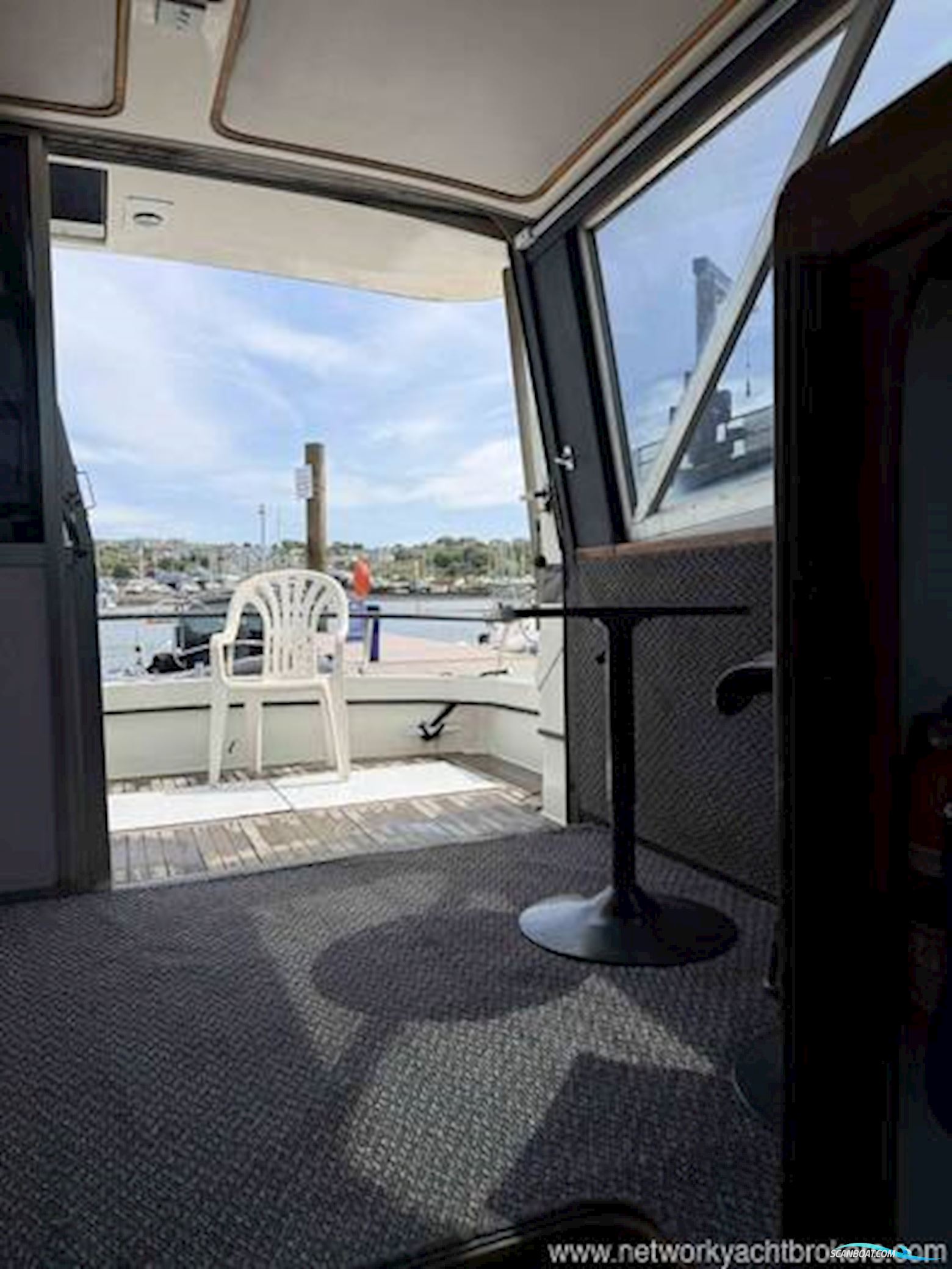 Grand Banks Laguna 33