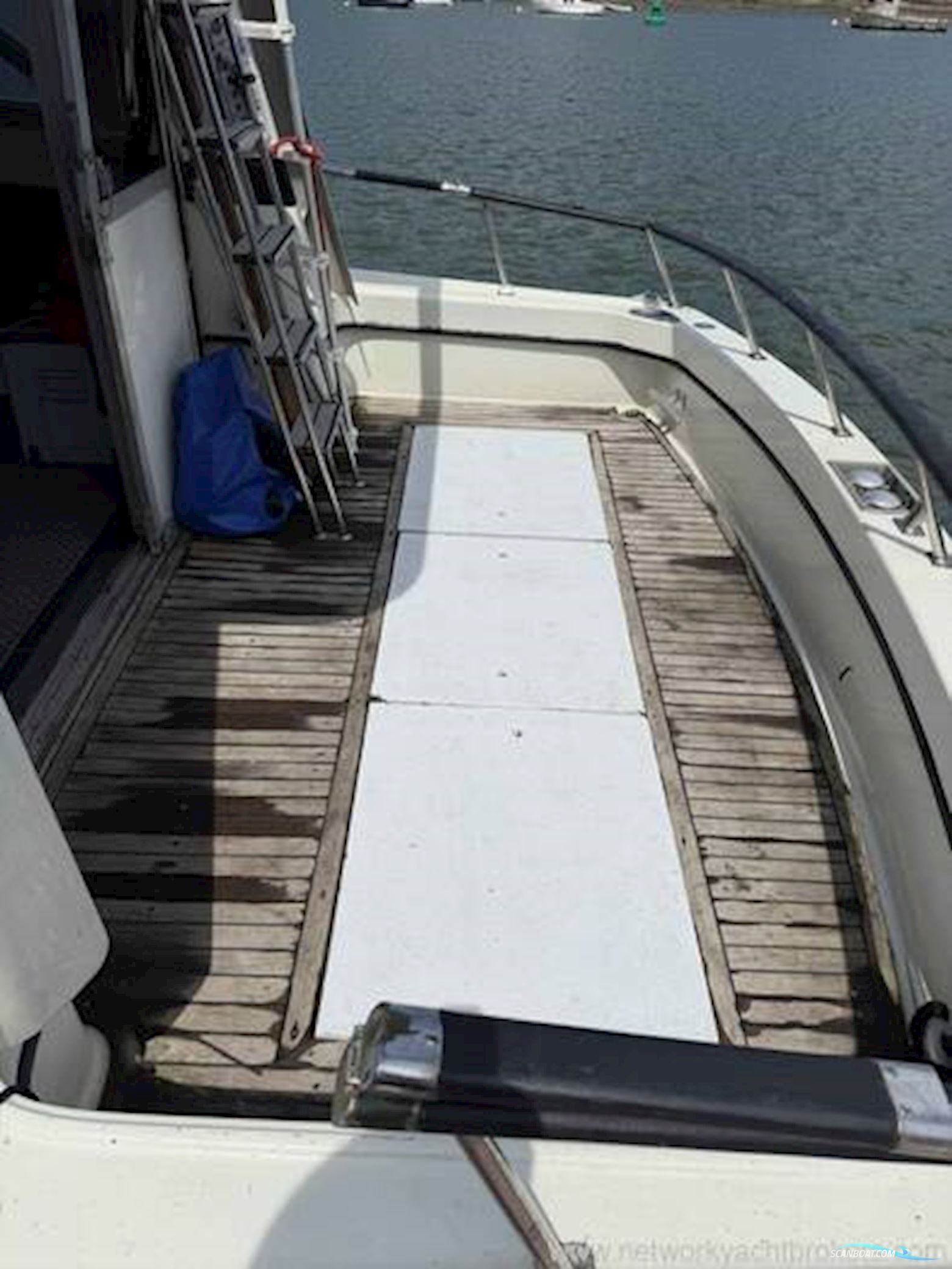 Grand Banks Laguna 33