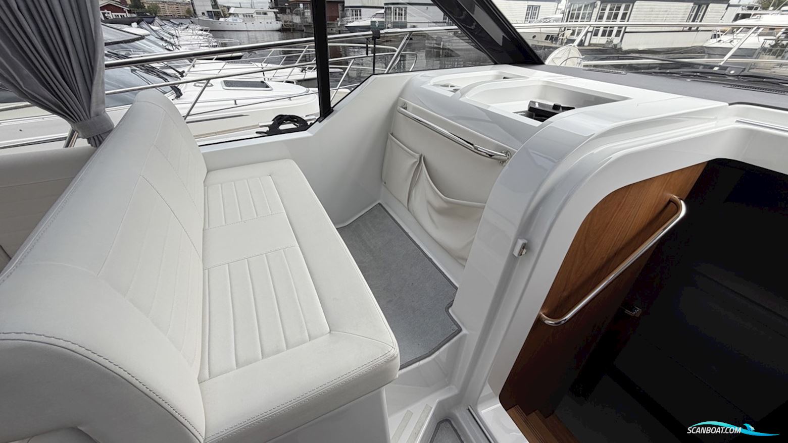 Grandezza 37 CA
