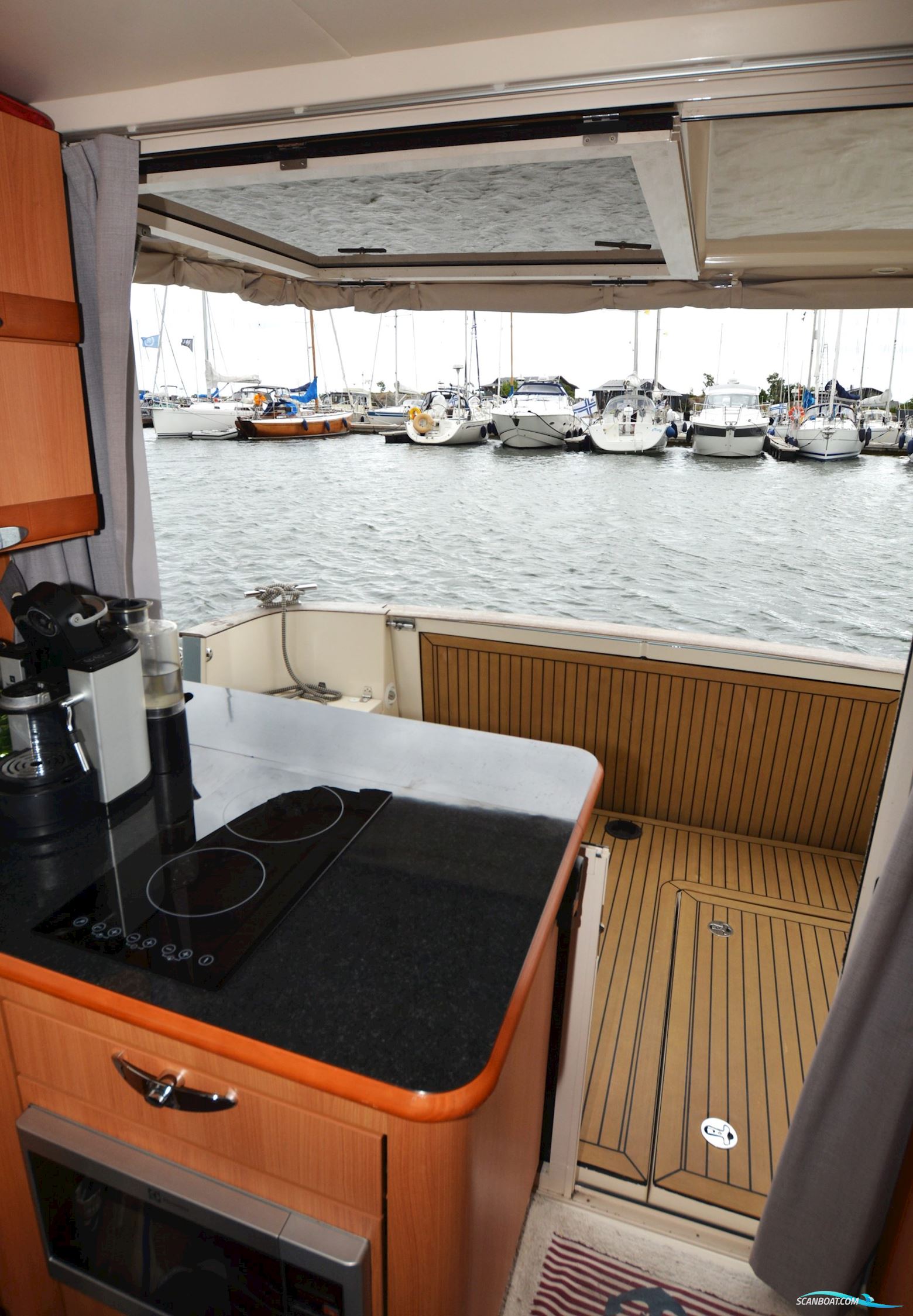 Greenline 33 Hybrid