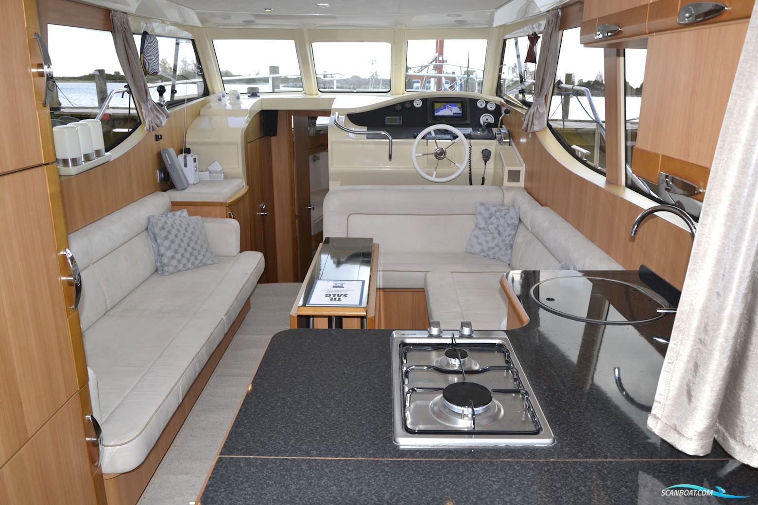 Greenline 33