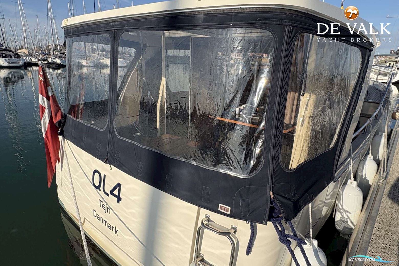 Greenline 33