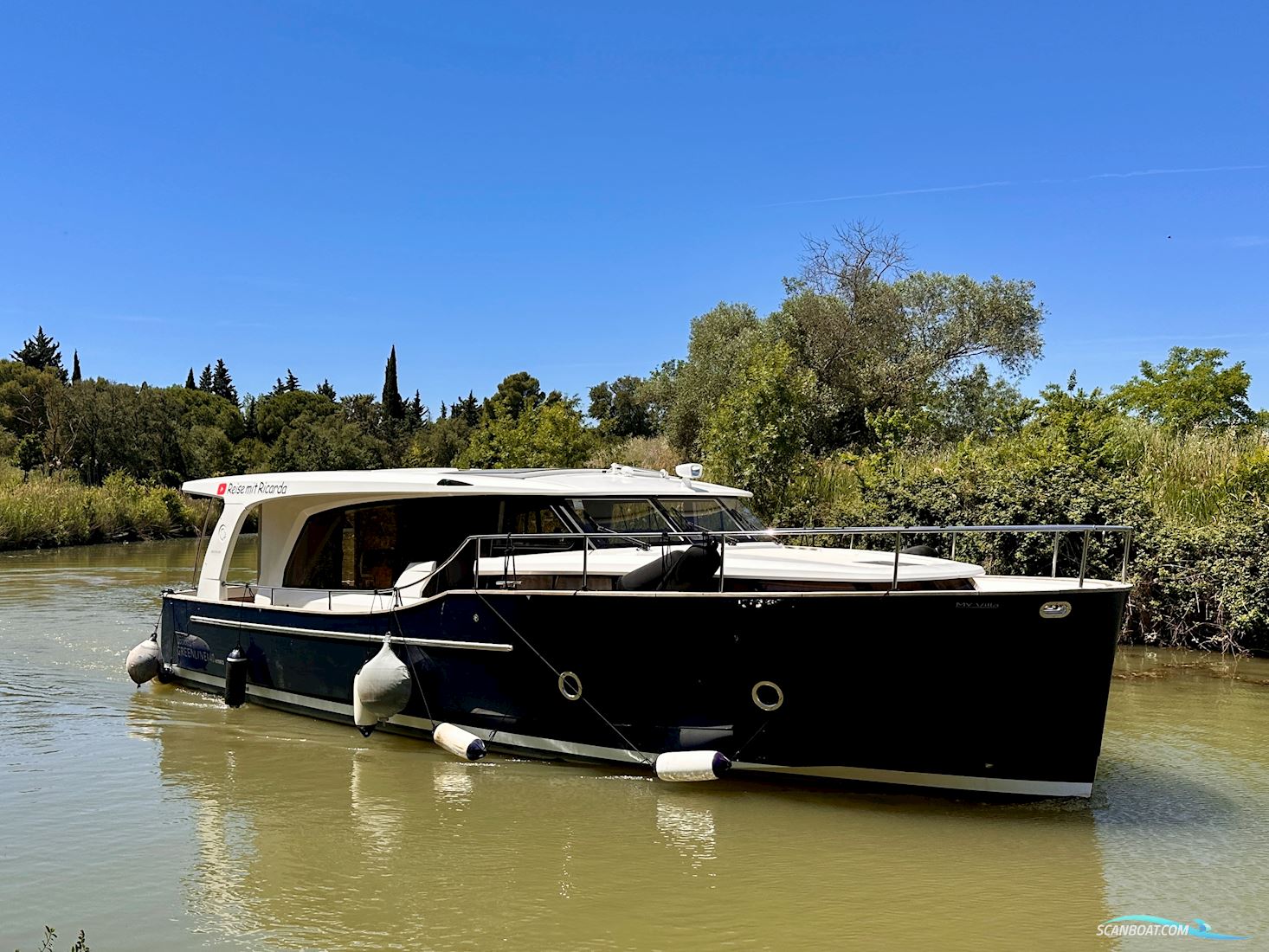 Greenline 40 Hybrid
