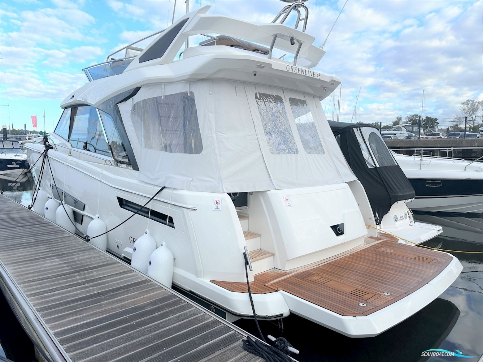 Greenline 45 Fly