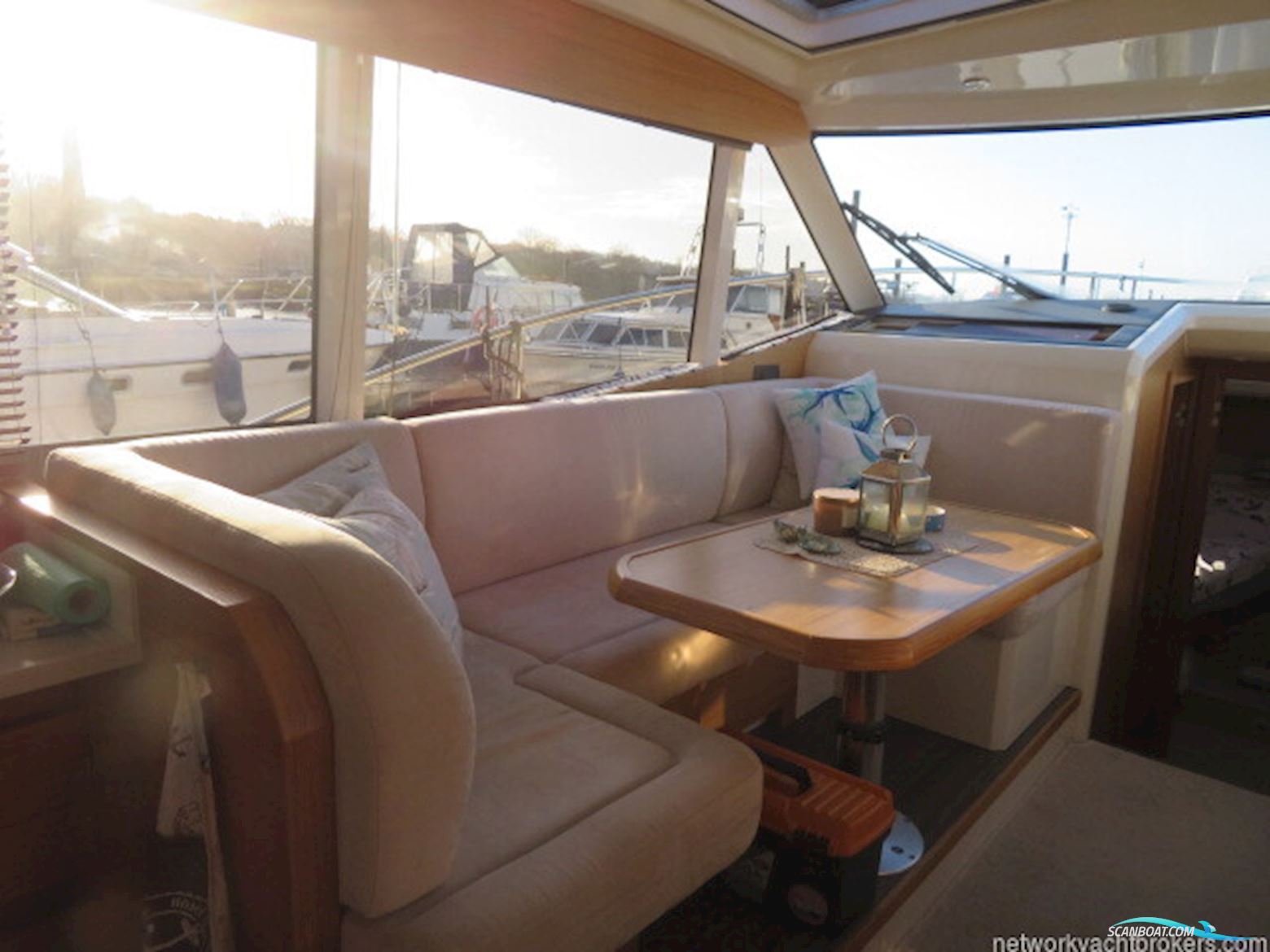 Greenline Yachts 39