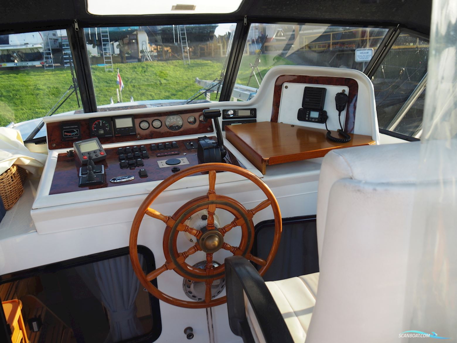 Gruno 38 Sportcruiser