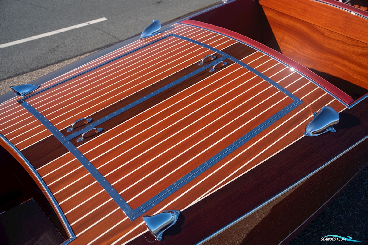 HACKER CRAFT Baby Dolphin