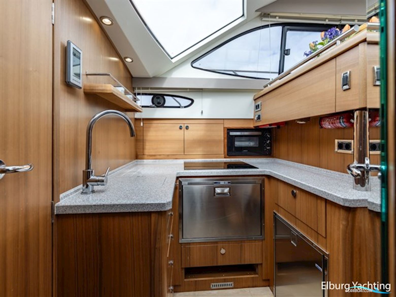 Haines 32 - Offshore