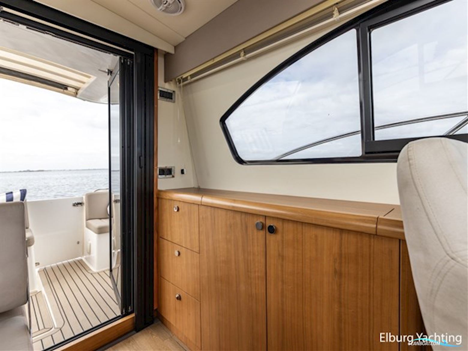 Haines 32 - Offshore