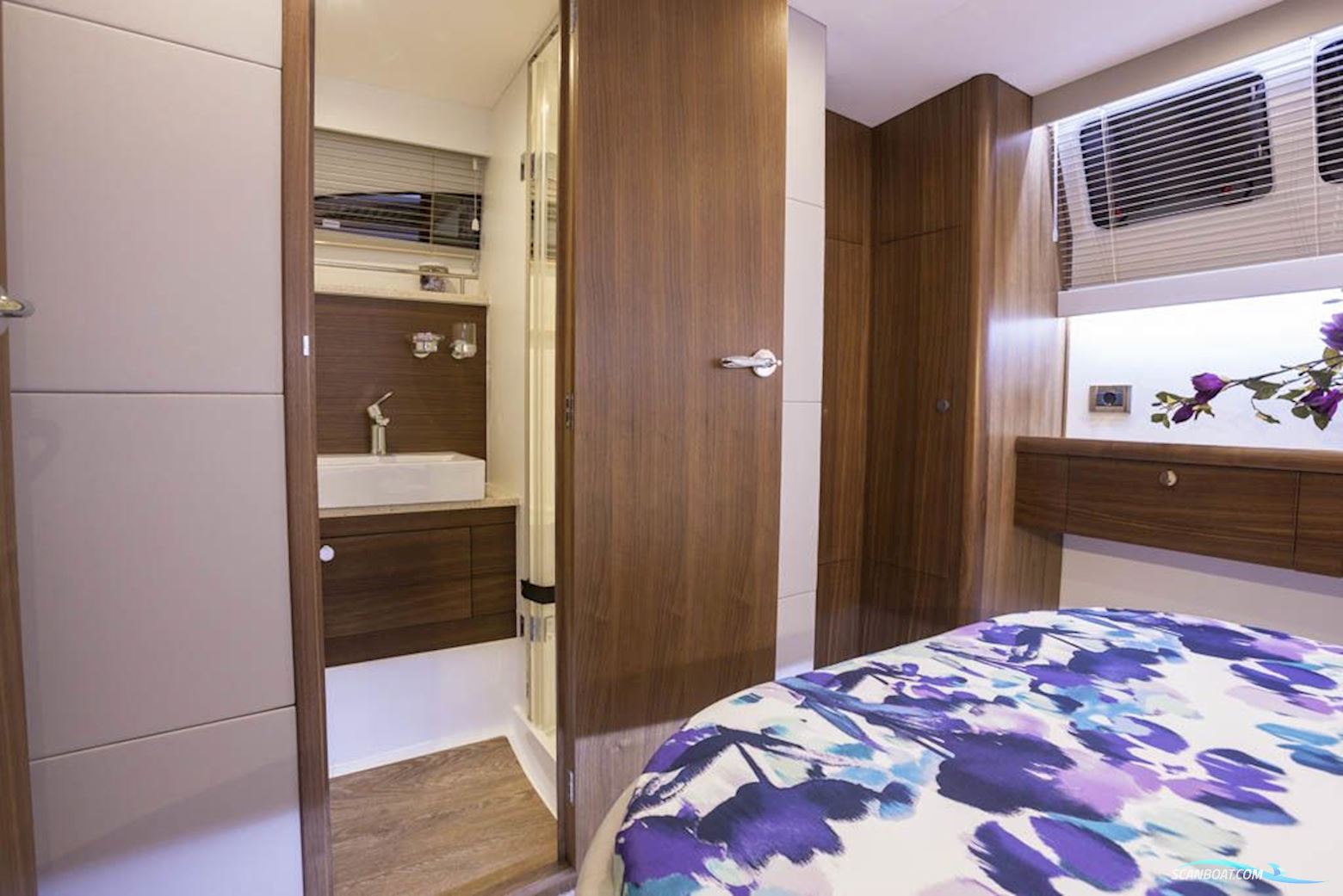 Haines 400 Aft Cabin