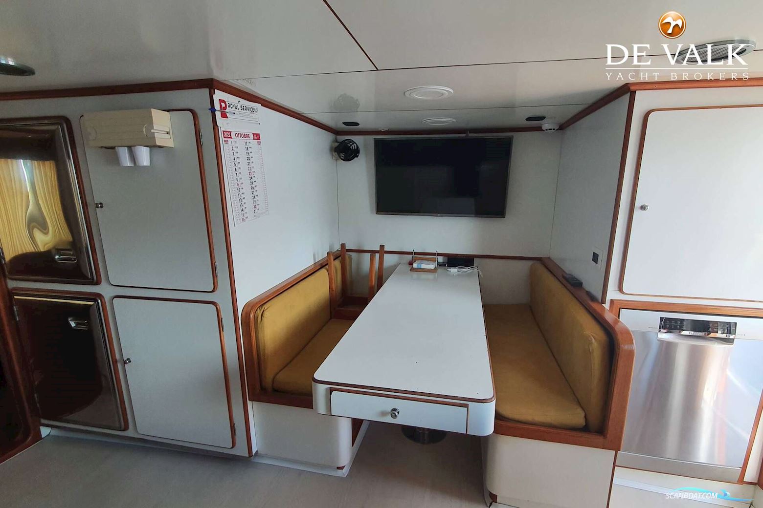 Hall Russell and Co Navetta