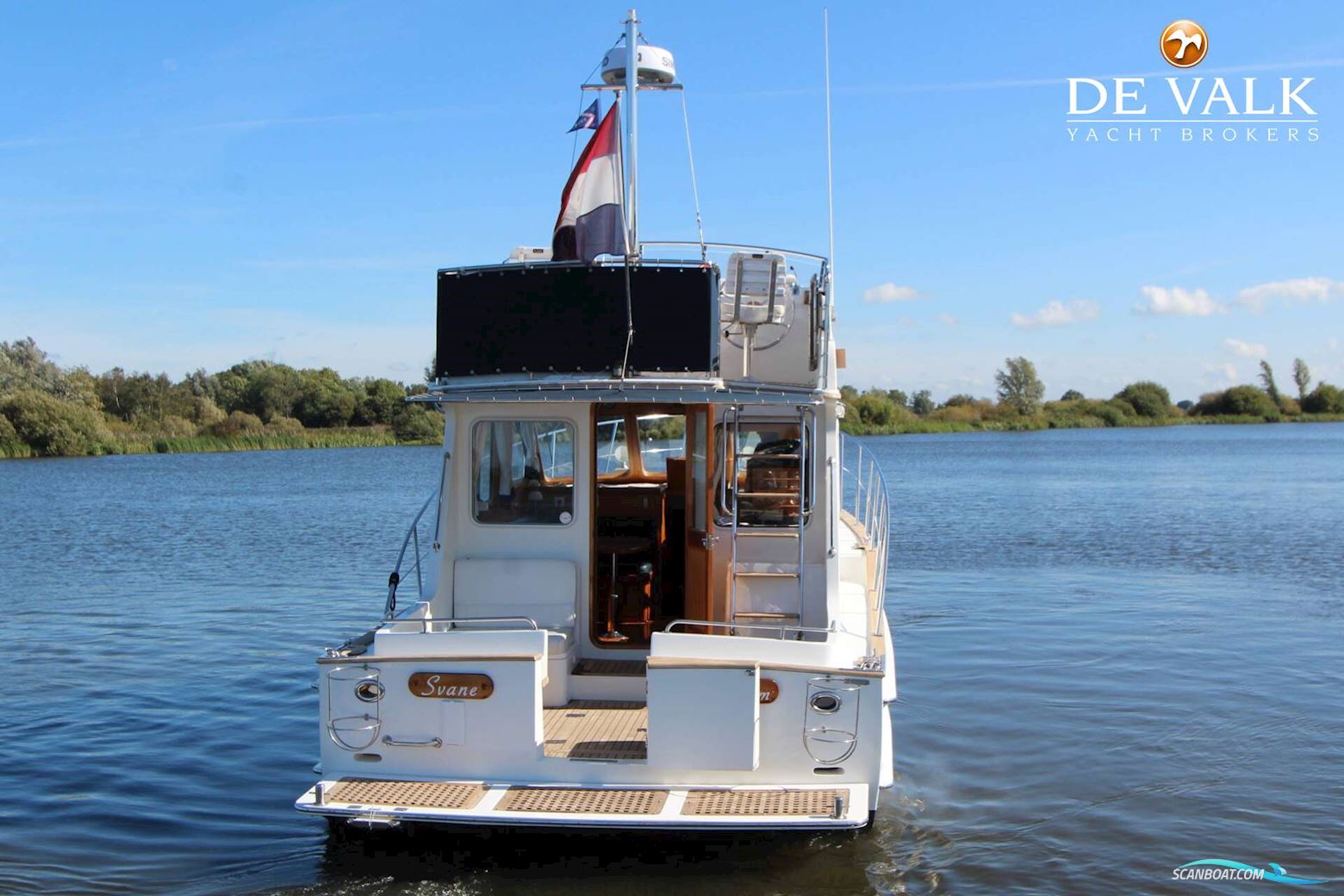 Halvorsen 32 Gourmet Cruiser