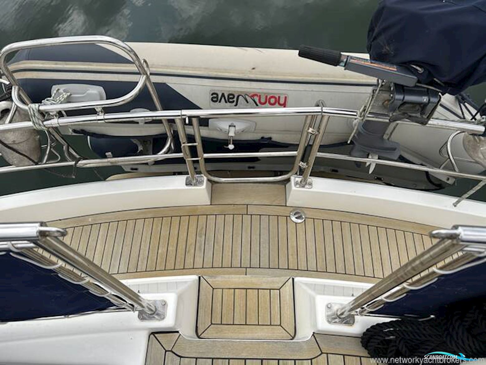 HARDY MARINE 36
