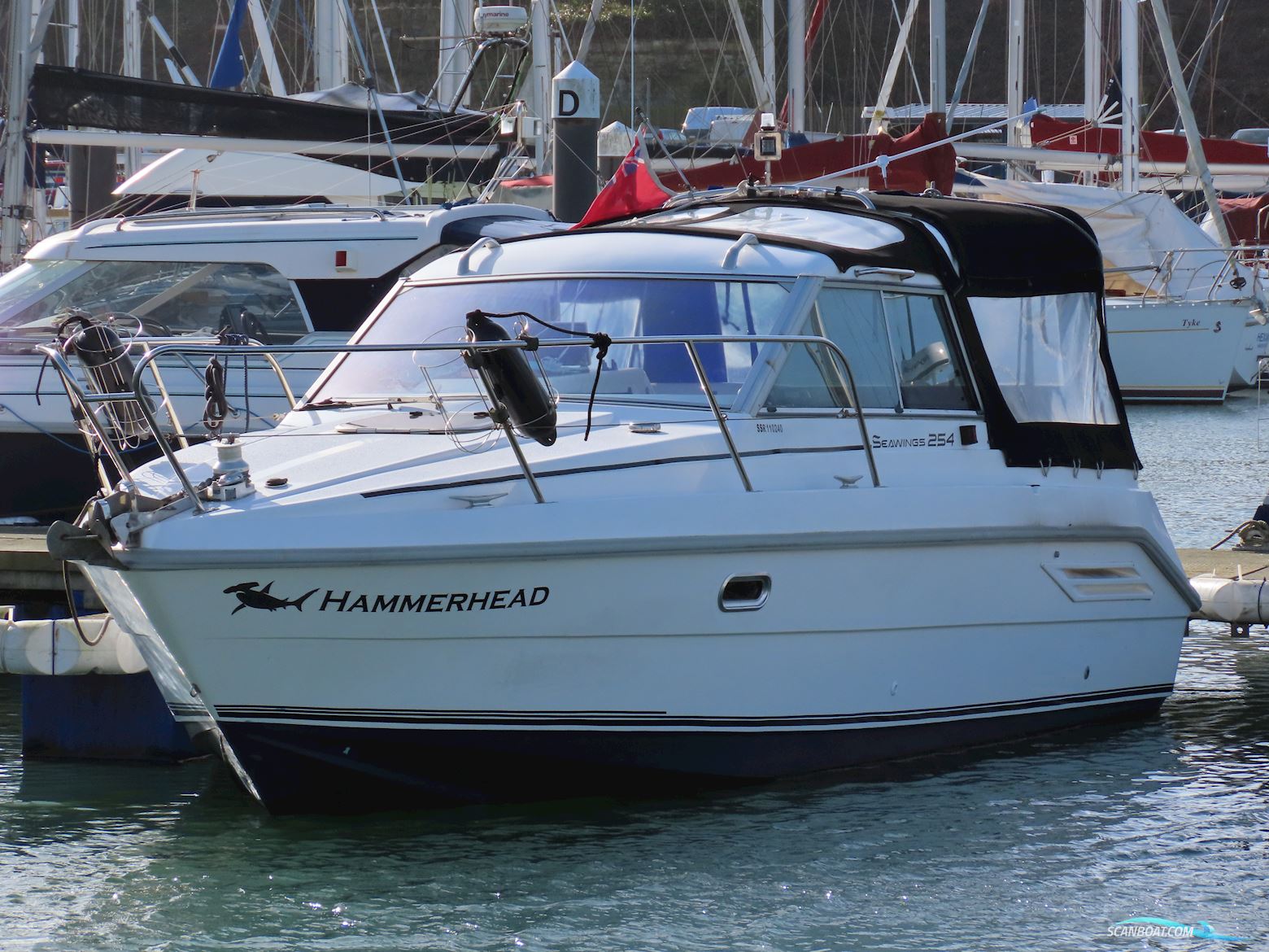 Hardy Seawings 254