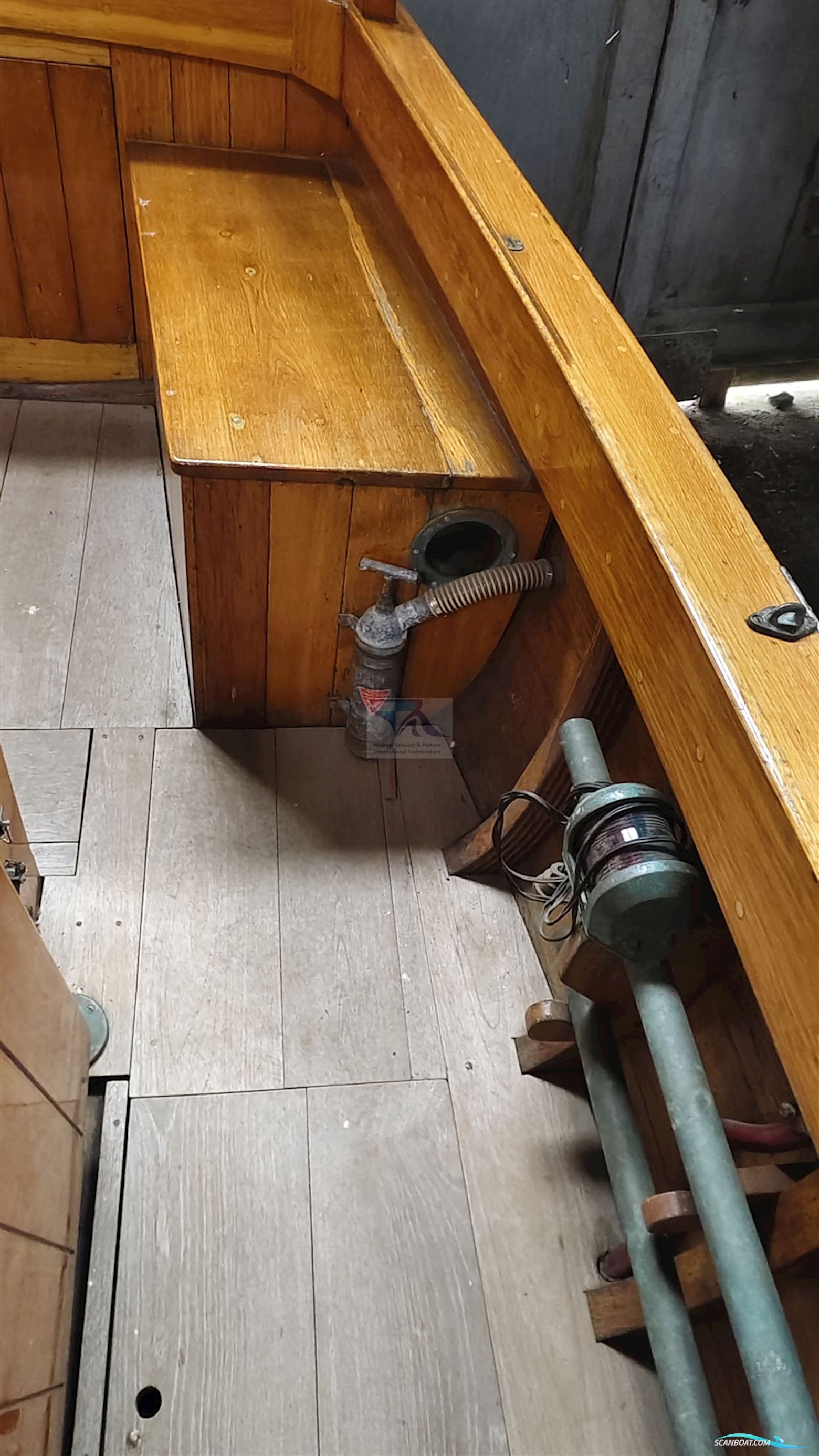 Hatecke Tuckerboot Eiche