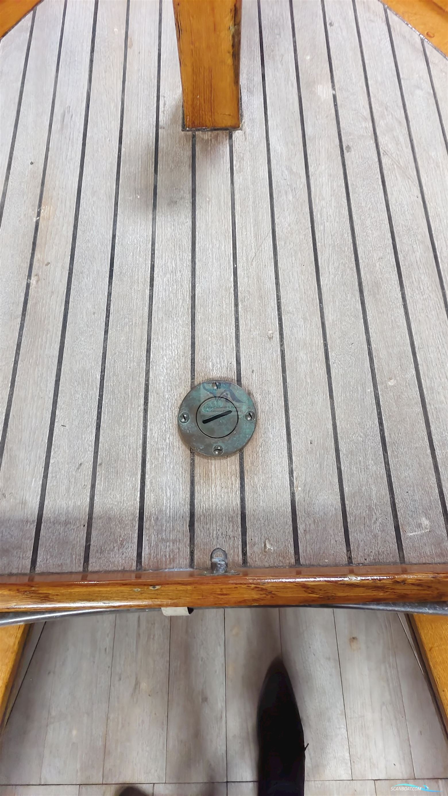 Hatecke Tuckerboot Eiche